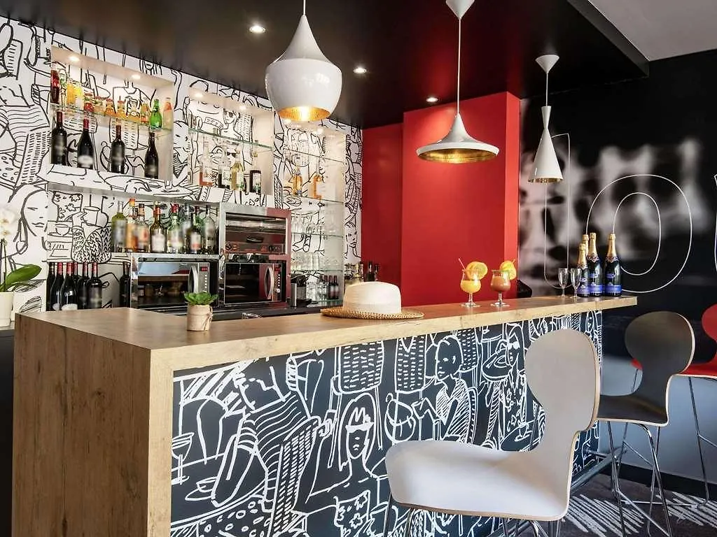 ibis Cannes Plage La Bocca 3*,
