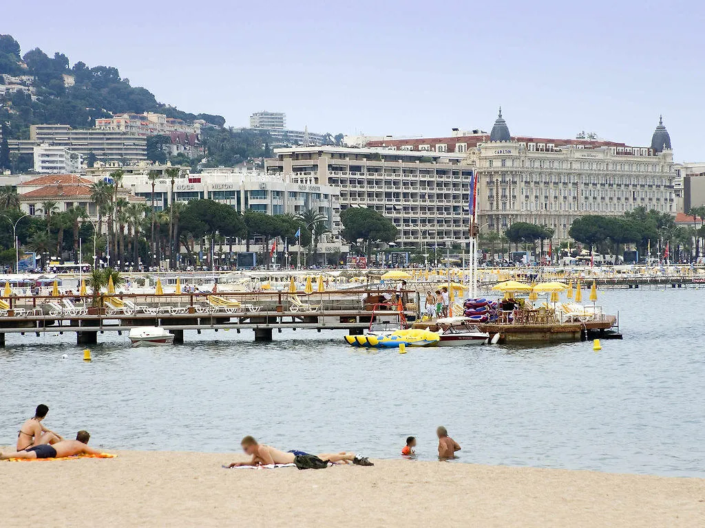 Ibis Cannes Plage La Bocca Hotel