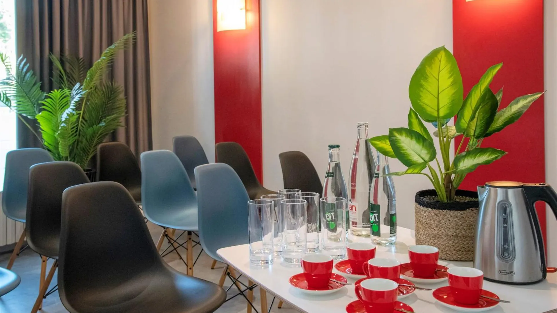 Ibis Cannes Plage La Bocca